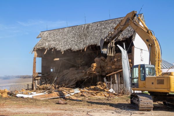 Barn Demolition in Seneca