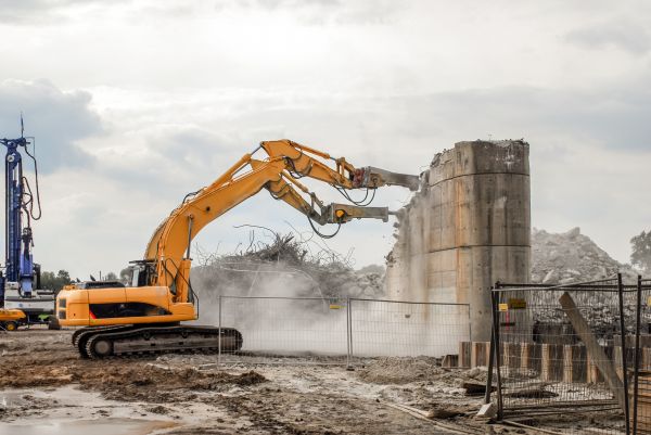 Silo Demolition in Seneca