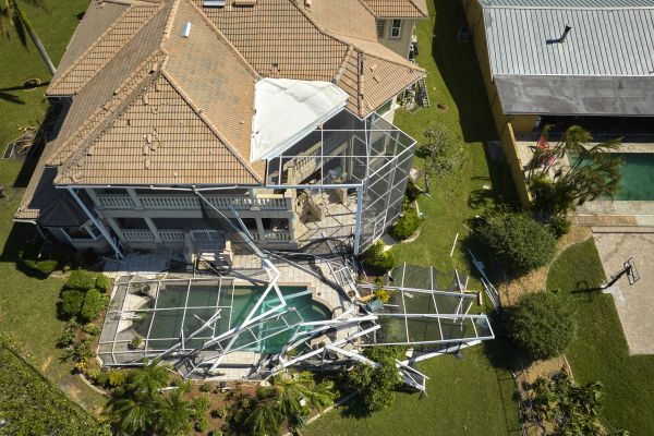 Lanai Removal in Seneca